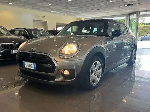 Used MINI COOPER Diesel 2017 Ad 