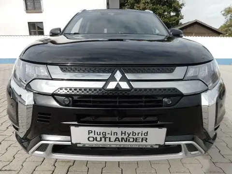 Used MITSUBISHI OUTLANDER Hybrid 2019 Ad 