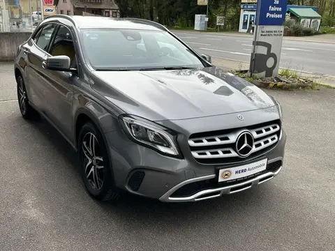 Annonce MERCEDES-BENZ CLASSE GLA Essence 2019 d'occasion 