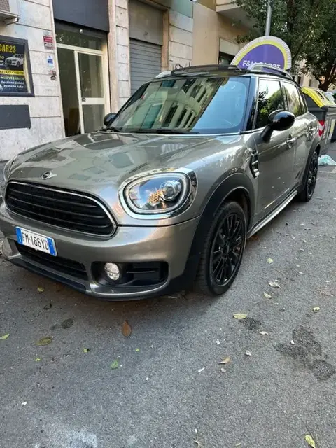 Used MINI COOPER Diesel 2017 Ad 