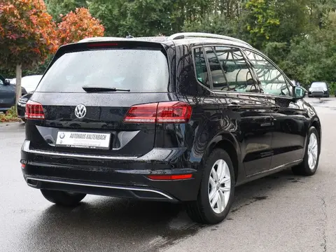 Used VOLKSWAGEN GOLF Petrol 2019 Ad 