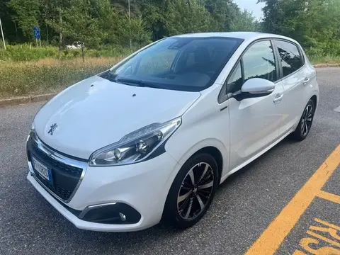 Used PEUGEOT 208 Petrol 2019 Ad 