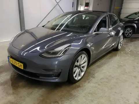 Annonce TESLA MODEL 3 Non renseigné 2019 d'occasion 