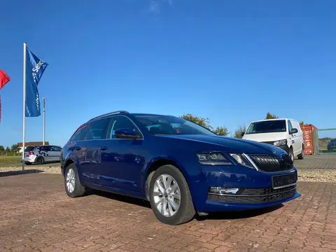 Used SKODA OCTAVIA Petrol 2017 Ad 