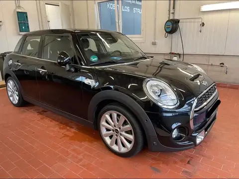 Used MINI COOPER Diesel 2015 Ad 