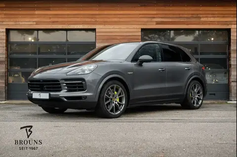 Used PORSCHE CAYENNE Hybrid 2021 Ad 