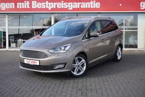 Used FORD GRAND C-MAX Petrol 2018 Ad 