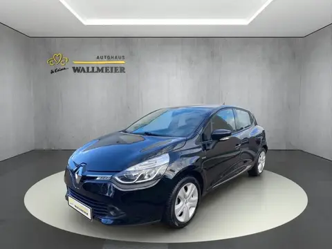 Used RENAULT CLIO Petrol 2016 Ad 