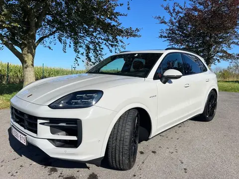 Used PORSCHE CAYENNE Hybrid 2023 Ad 