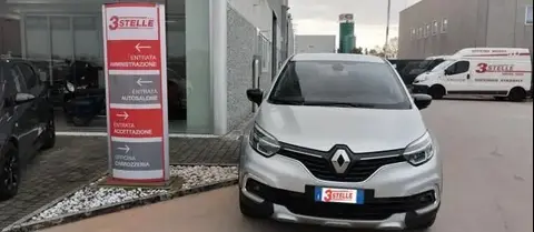 Annonce RENAULT CAPTUR Essence 2018 d'occasion 