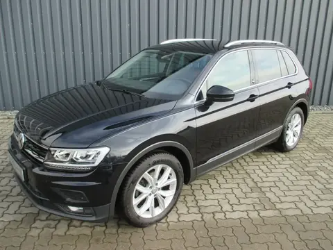 Used VOLKSWAGEN TIGUAN Petrol 2017 Ad 