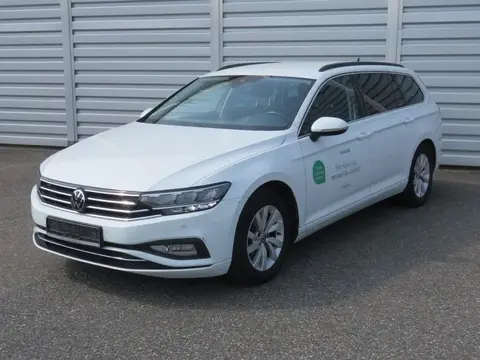 Used VOLKSWAGEN PASSAT Diesel 2022 Ad 