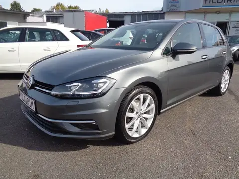 Used VOLKSWAGEN GOLF Petrol 2017 Ad 