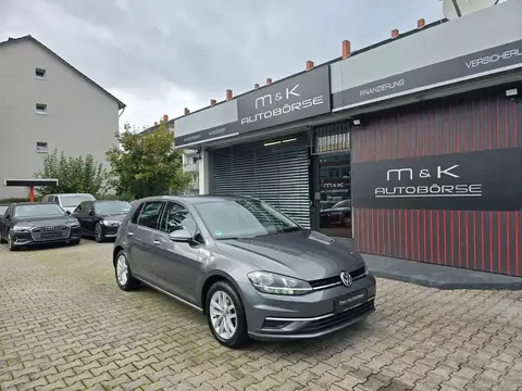 Used VOLKSWAGEN GOLF Petrol 2017 Ad 