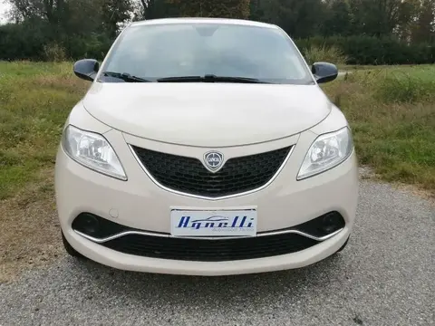 Annonce LANCIA YPSILON Essence 2017 d'occasion 