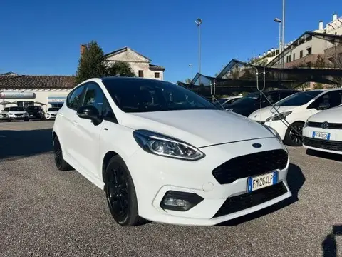 Annonce FORD FIESTA Diesel 2018 d'occasion 