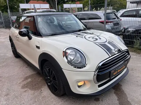 Used MINI ONE Petrol 2016 Ad 