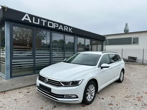 Used VOLKSWAGEN PASSAT Petrol 2016 Ad 