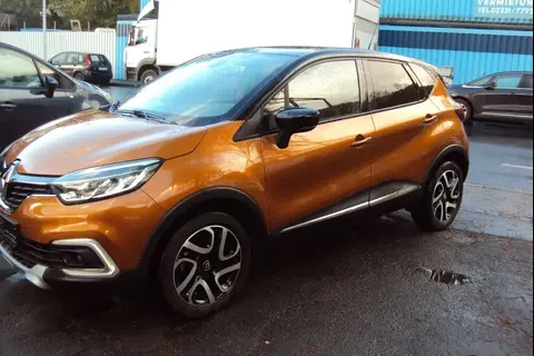 Used RENAULT CAPTUR Petrol 2017 Ad 