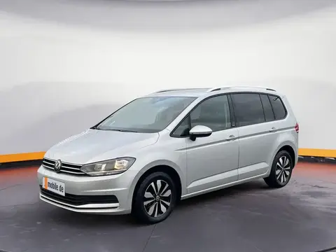 Used VOLKSWAGEN TOURAN Petrol 2024 Ad 