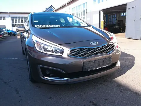 Used KIA CEED Petrol 2018 Ad 