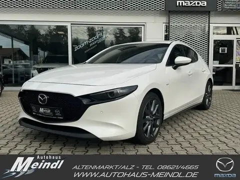 Used MAZDA 3 Hybrid 2021 Ad 