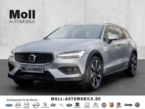 Used VOLVO V60 Petrol 2024 Ad 