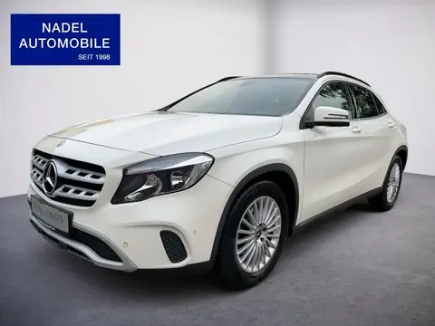 Annonce MERCEDES-BENZ CLASSE GLA Essence 2017 d'occasion 