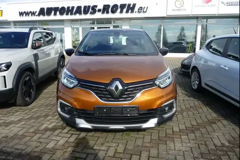 Used RENAULT CAPTUR Petrol 2017 Ad 