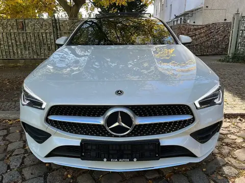 Used MERCEDES-BENZ CLASSE CLA Hybrid 2022 Ad 