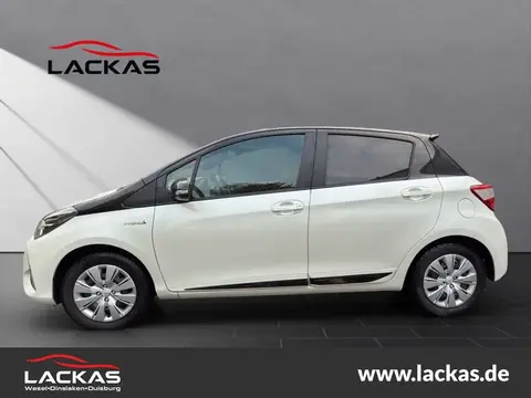 Used TOYOTA YARIS Hybrid 2018 Ad 