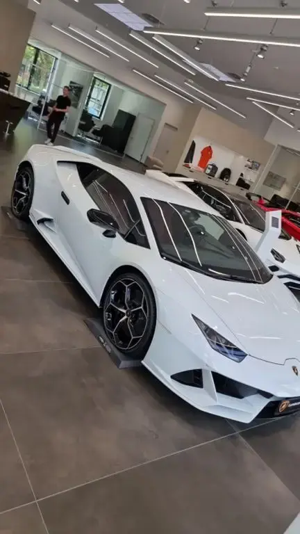 Used LAMBORGHINI HURACAN Petrol 2020 Ad 