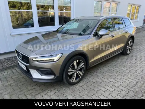 Used VOLVO V60 Diesel 2022 Ad 