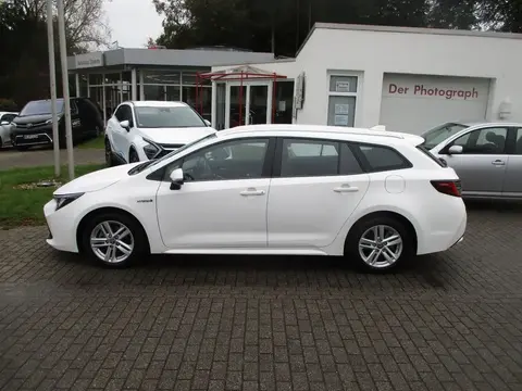 Used TOYOTA COROLLA Hybrid 2021 Ad 