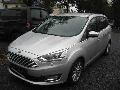 Used FORD GRAND C-MAX Petrol 2018 Ad 