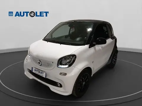 Annonce SMART FORTWO Essence 2019 d'occasion 