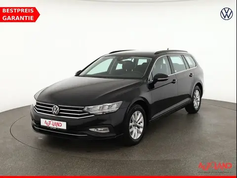 Used VOLKSWAGEN PASSAT Diesel 2022 Ad 