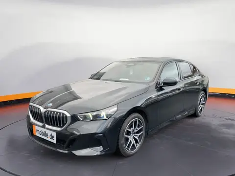 Used BMW SERIE 5 Petrol 2024 Ad 