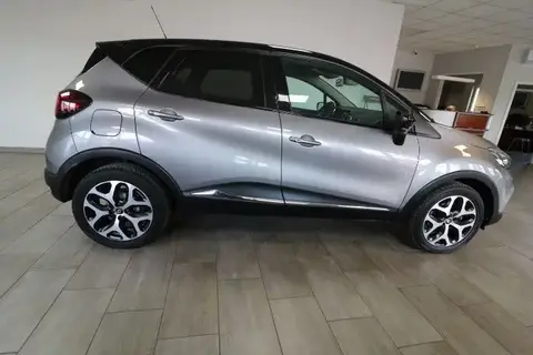 Used RENAULT CAPTUR Petrol 2019 Ad 