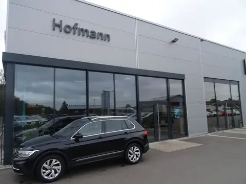 Used VOLKSWAGEN TIGUAN Petrol 2023 Ad 