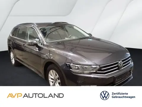 Used VOLKSWAGEN PASSAT Petrol 2024 Ad 