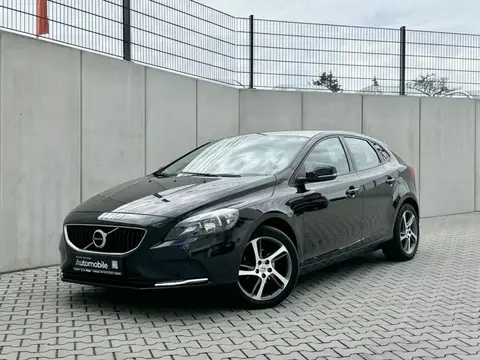 Annonce VOLVO V40 Essence 2018 d'occasion 