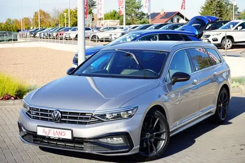 Used VOLKSWAGEN PASSAT Petrol 2020 Ad 