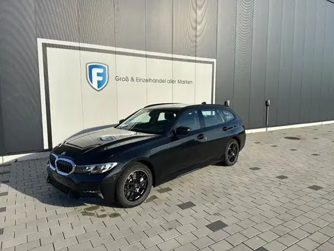 Used BMW SERIE 3 Petrol 2019 Ad 