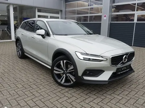 Annonce VOLVO V60 Diesel 2021 d'occasion 