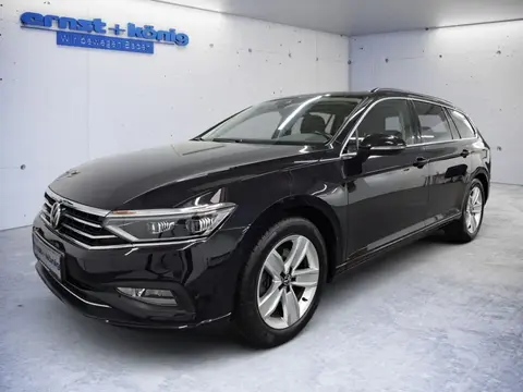 Used VOLKSWAGEN PASSAT Petrol 2020 Ad 