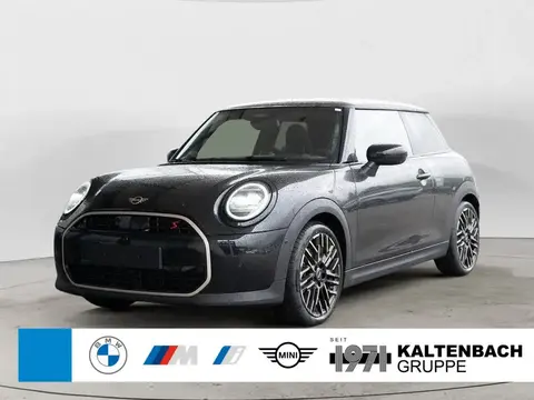 Used MINI COOPER Petrol 2024 Ad 