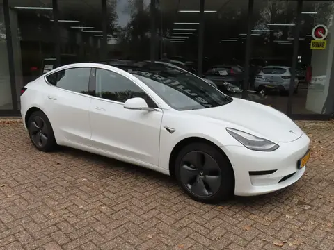 Annonce TESLA MODEL 3 Non renseigné 2019 d'occasion 