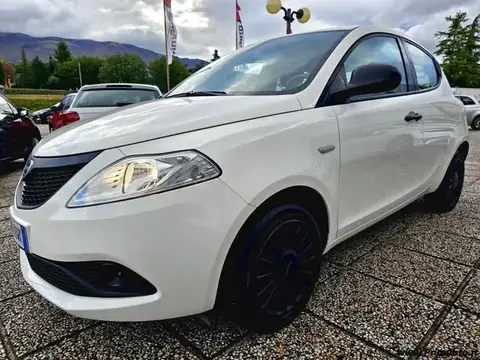 Annonce LANCIA YPSILON Hybride 2021 d'occasion 