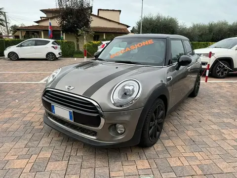 Used MINI COOPER Diesel 2017 Ad 